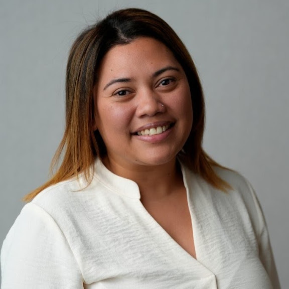 Dr Johnelize Louw